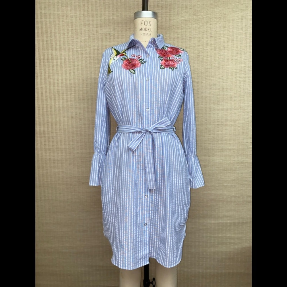 Dress w/ Embroidered Design (NWT)